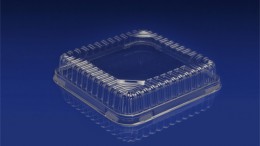 CDL-8X8 <br></br>  Clear Dome Lid to fit 8″ square cake aluminum pan <br></br>5 Tiers x 6 cases per tier = 30 cases per pallet