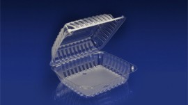 CHC-8X3<br></br> 8” CLEAR HINGED CONTAINER, 3 ½” DEEP<br></br> 5 Tiers x 6 cases per tier = 30 cases per pallet