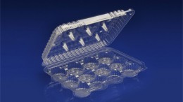 CCK-12L<br></br> 12 CELL CUPCAKE CLEAR HINGED CONTAINER / LOW DOME<br></br>6 Tiers x 7 cases per tier = 42 cases per pallet